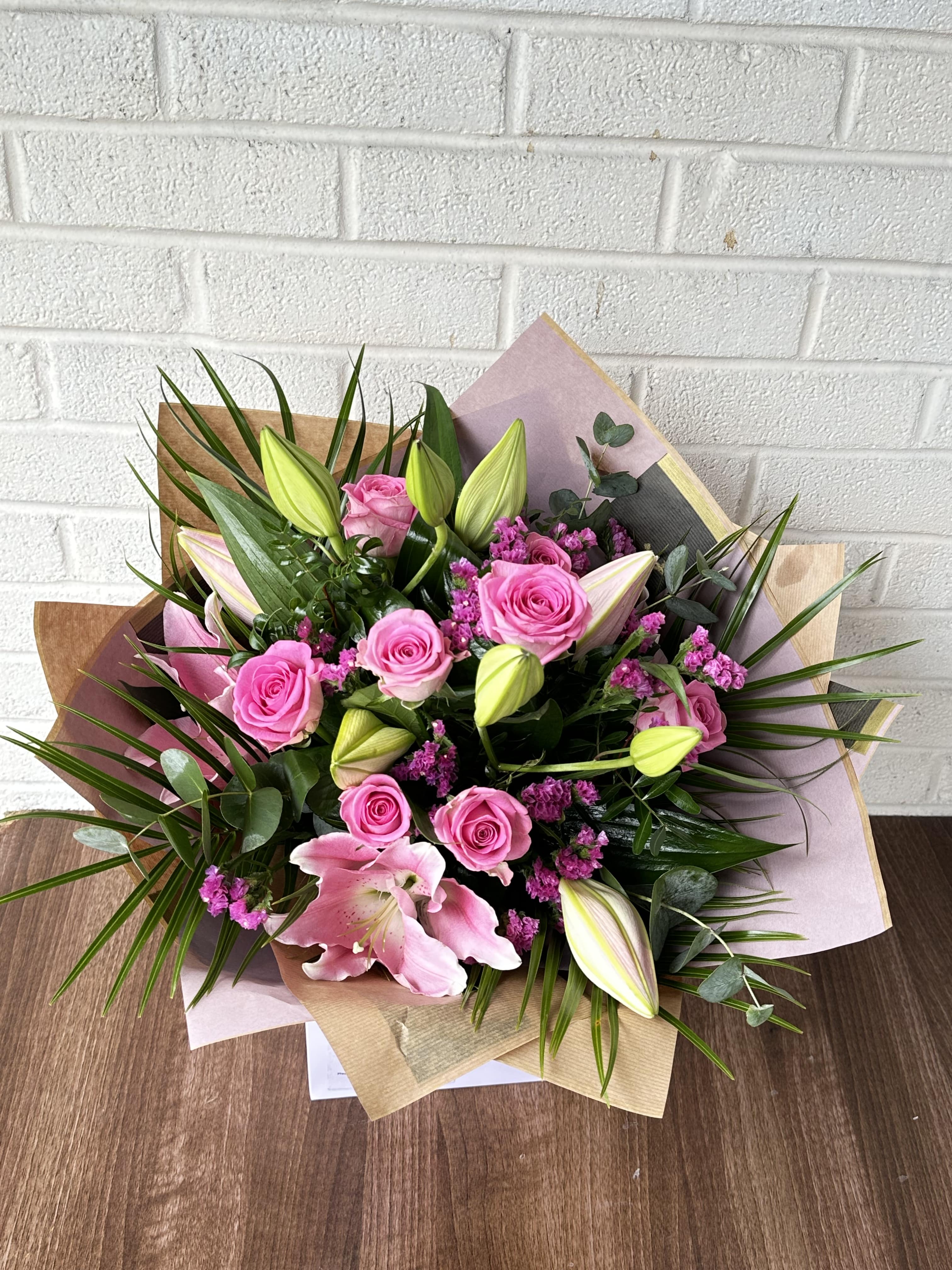 Pink roses and Lilies